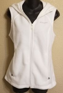Hooded columbia fleece vest